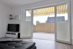 Blick auf die Terrasse - Ferienwohnung Krabbe